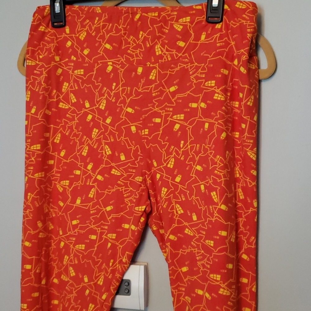 Orange and yellow TC LulaRoe leggings